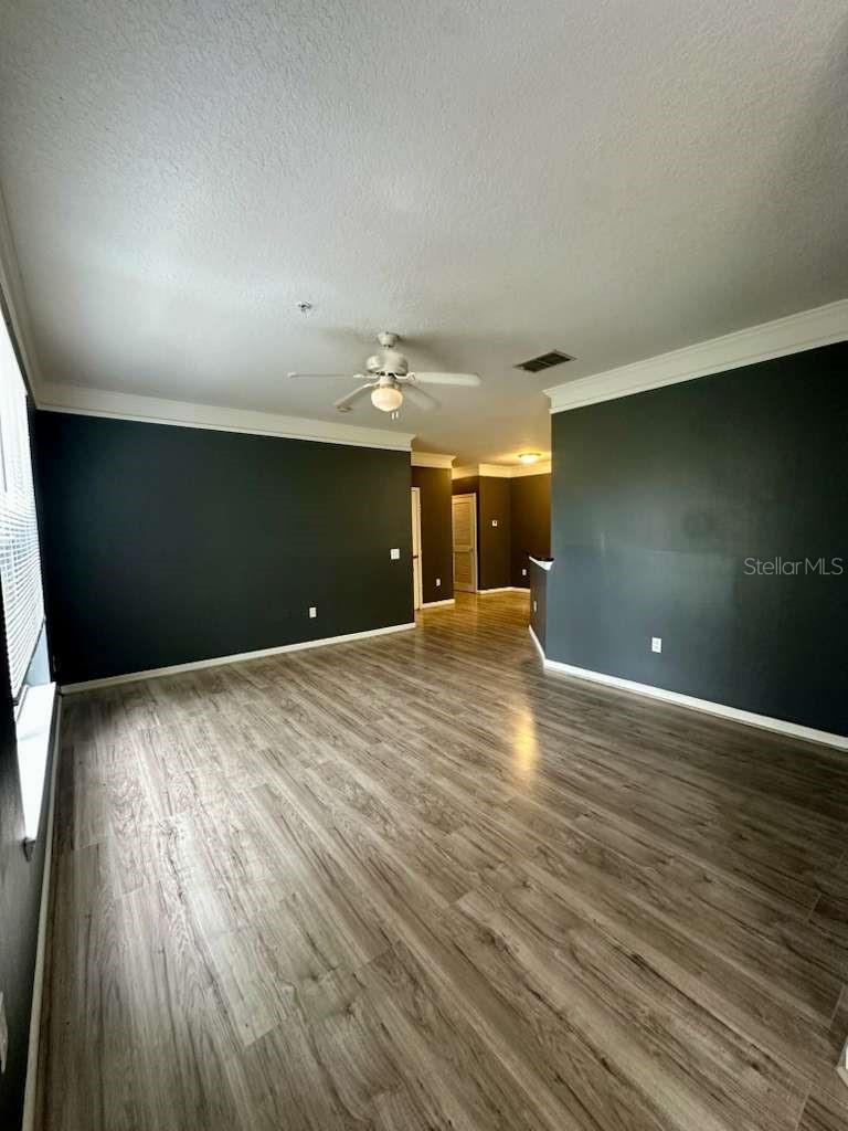 Image 6 of 35 For 8836 Villa View Circle 208