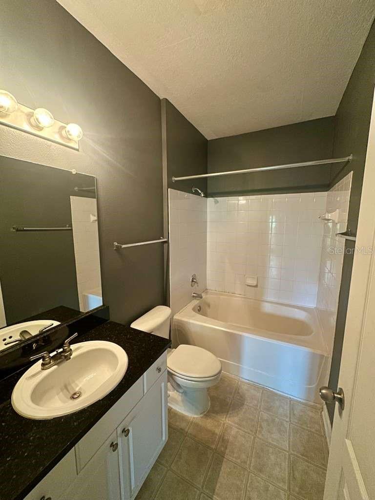 Image 9 of 35 For 8836 Villa View Circle 208