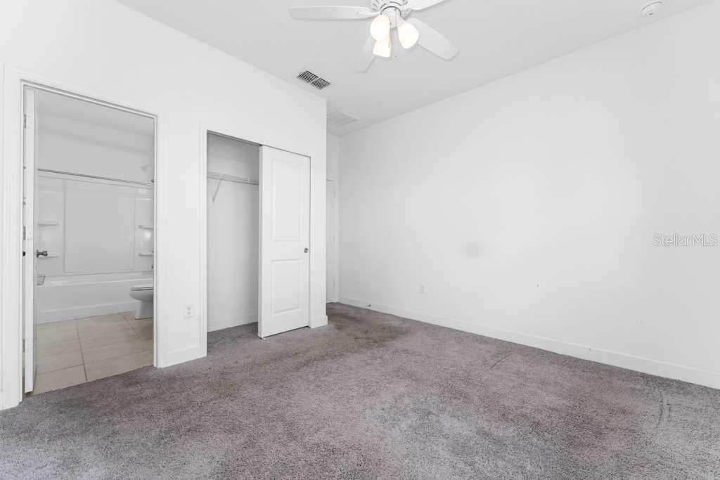 Image 8 of 25 For 520 Overpool Avenue