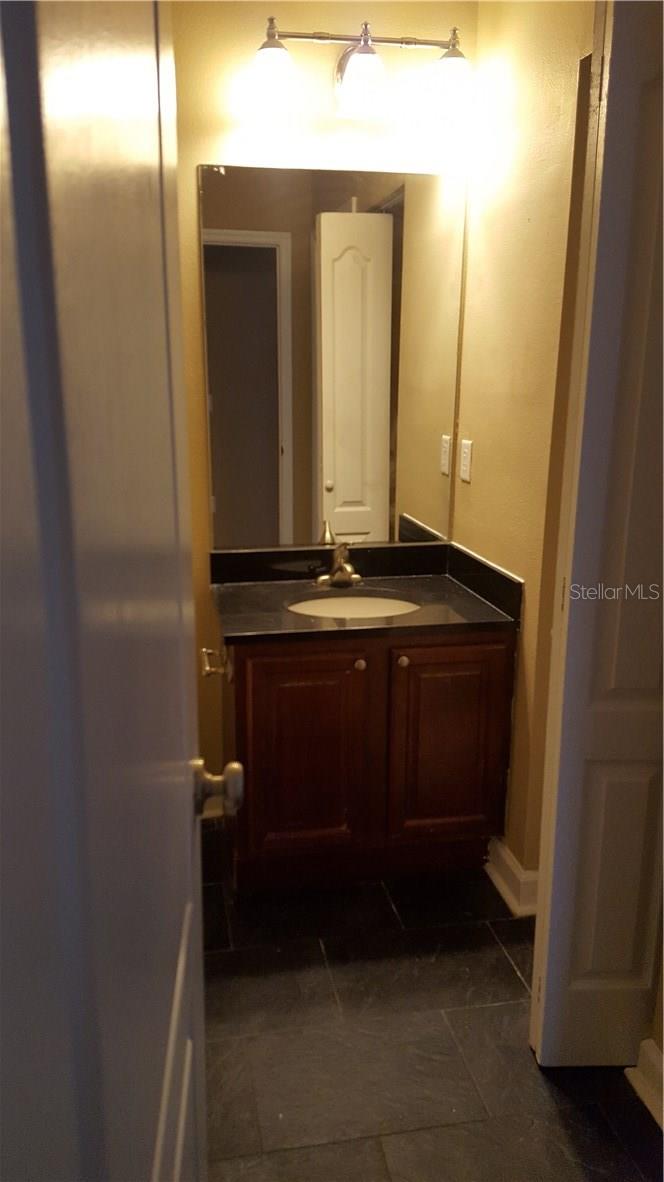 Image 10 of 32 For 2041 Dixie Belle Drive K