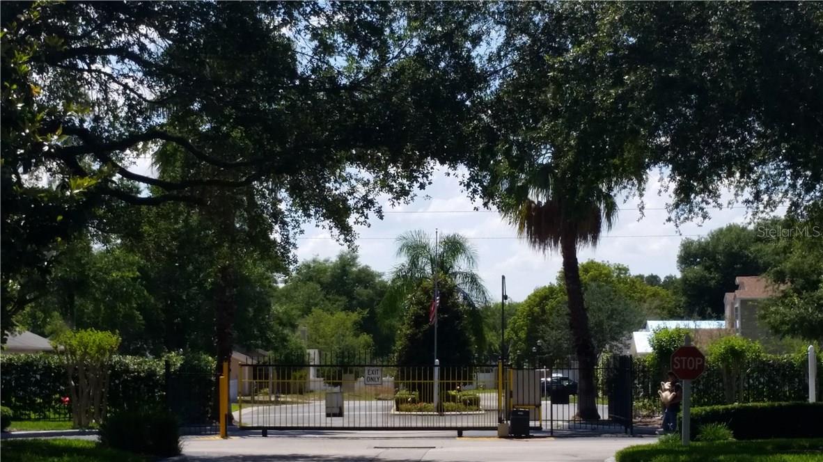 Image 21 of 32 For 2041 Dixie Belle Drive K