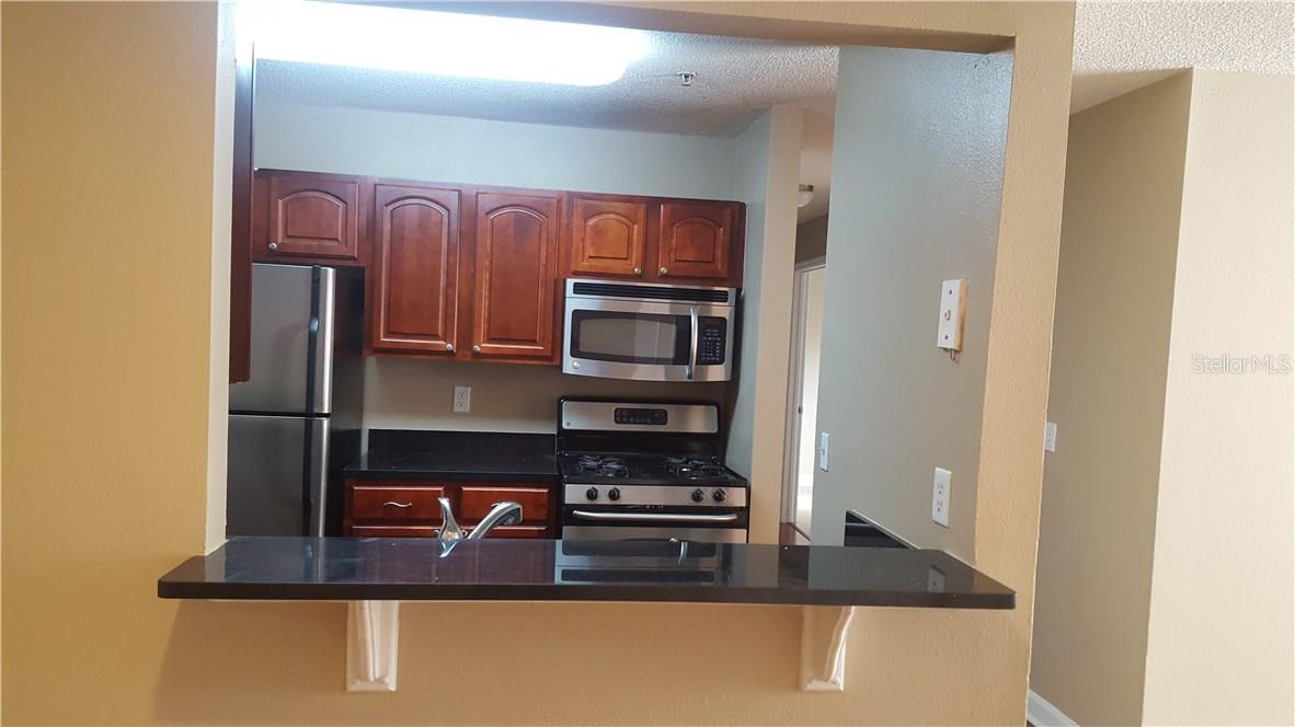 Image 3 of 32 For 2041 Dixie Belle Drive K