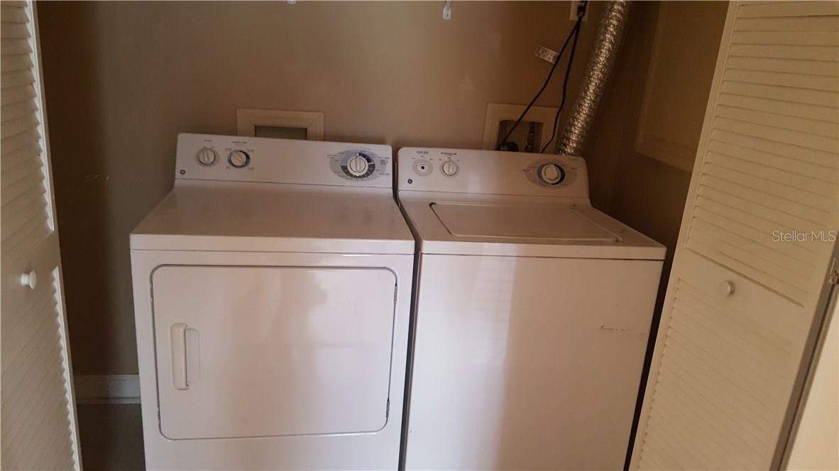 Image 8 of 32 For 2041 Dixie Belle Drive K