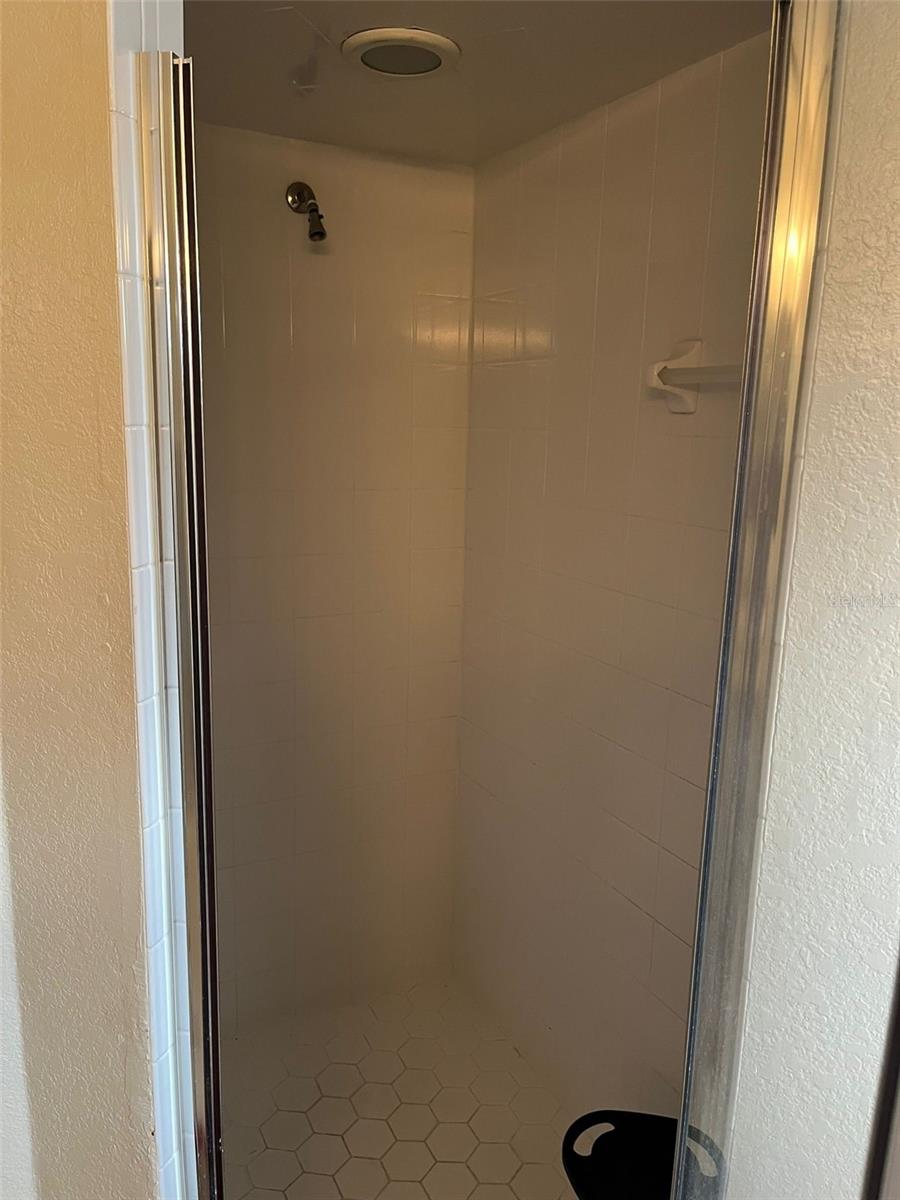 Image 14 of 31 For 3549 Manor Loop