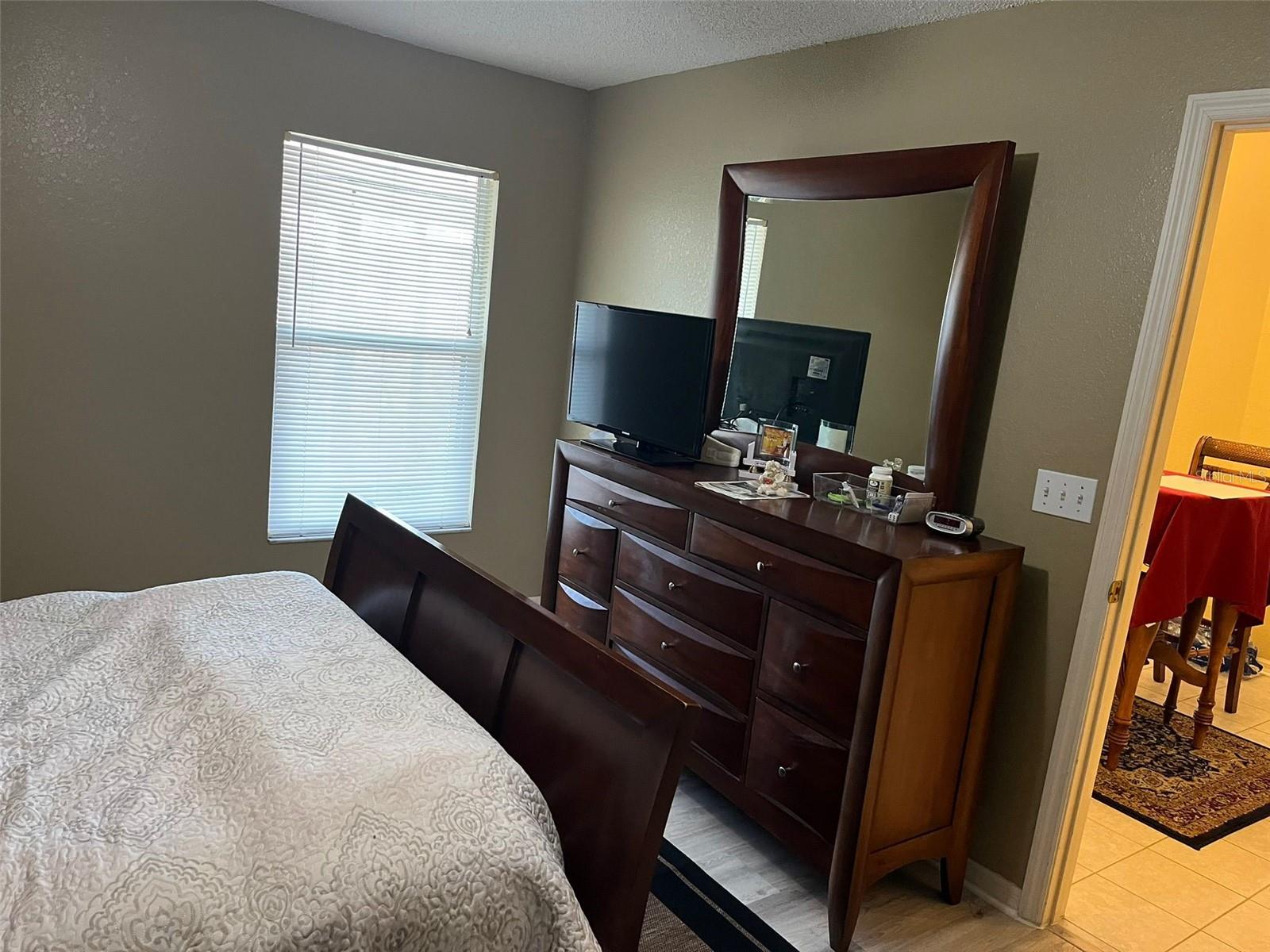 Image 16 of 31 For 3549 Manor Loop