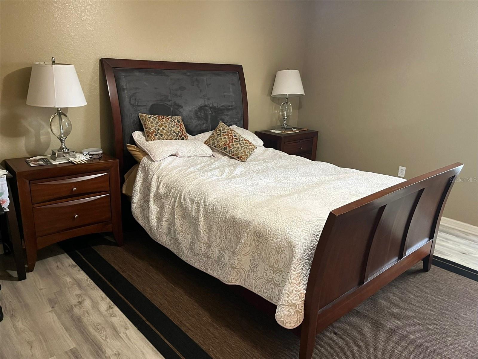 Image 18 of 31 For 3549 Manor Loop