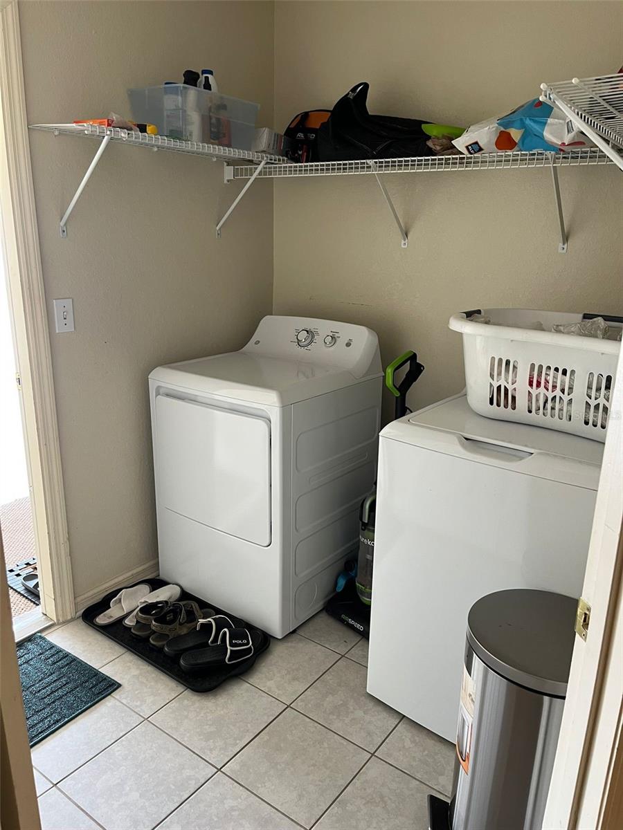 Image 22 of 31 For 3549 Manor Loop