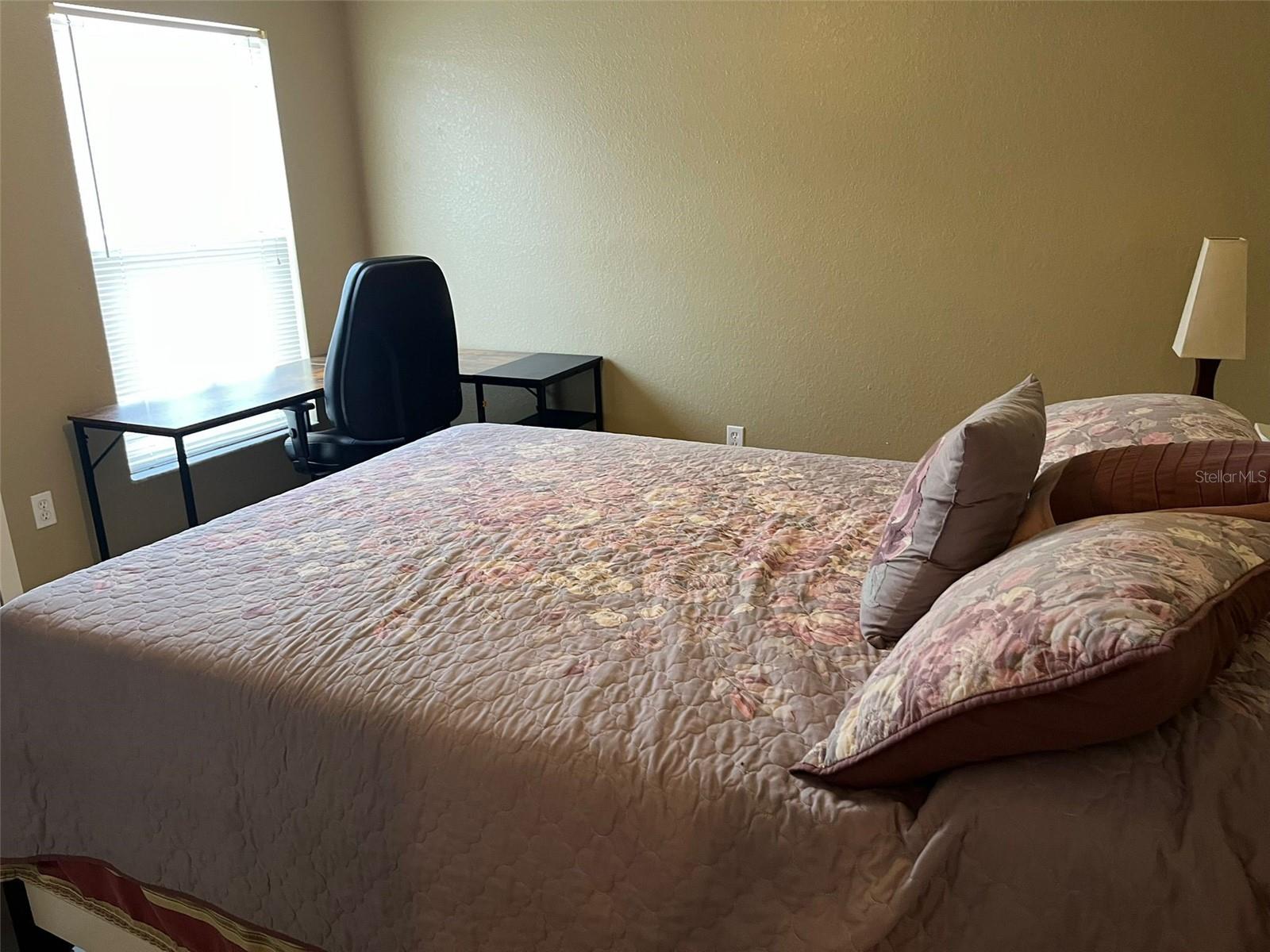 Image 7 of 31 For 3549 Manor Loop