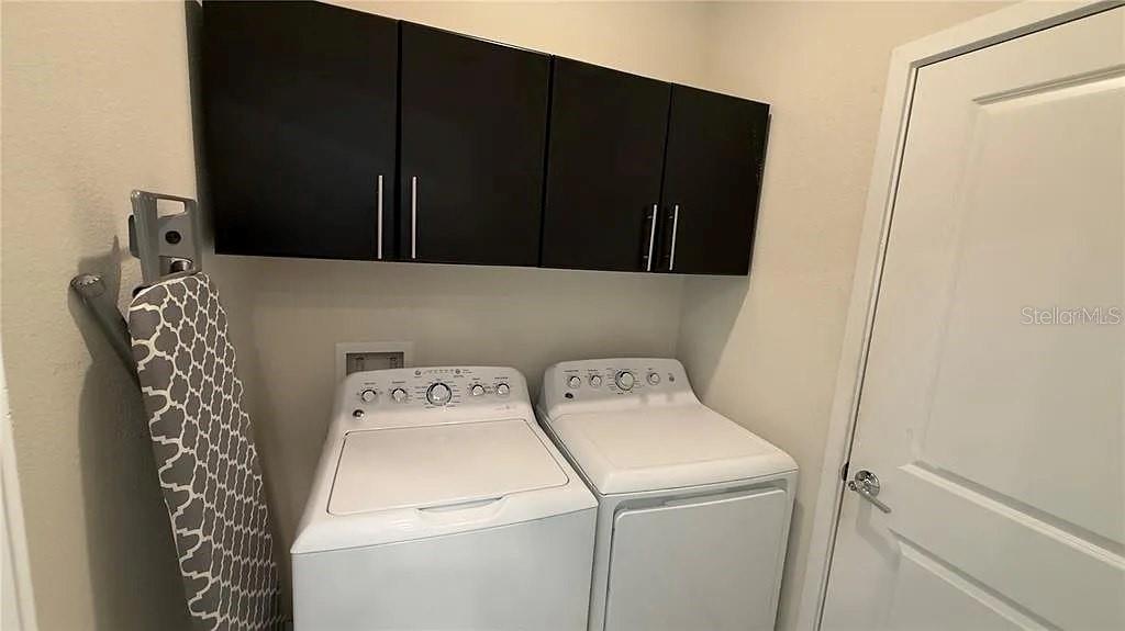 Image 11 of 35 For 5321 Amersham Lane