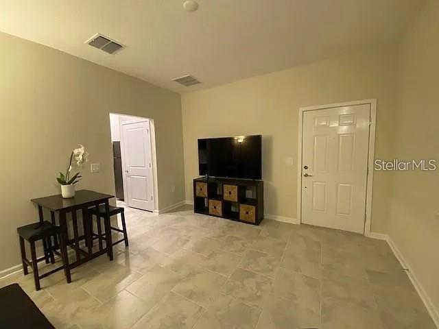 Image 20 of 35 For 5321 Amersham Lane