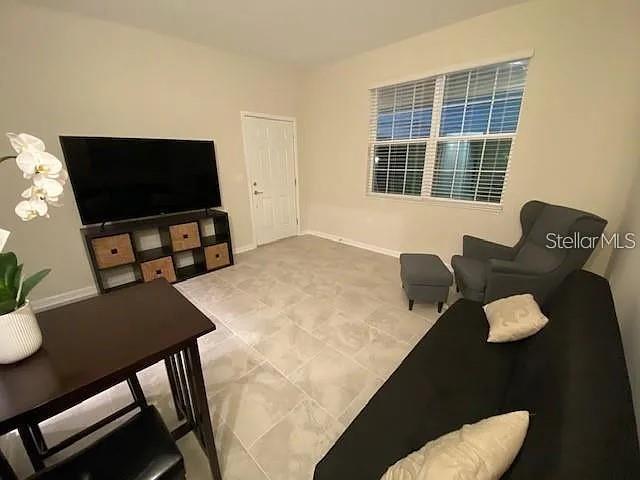 Image 24 of 35 For 5321 Amersham Lane