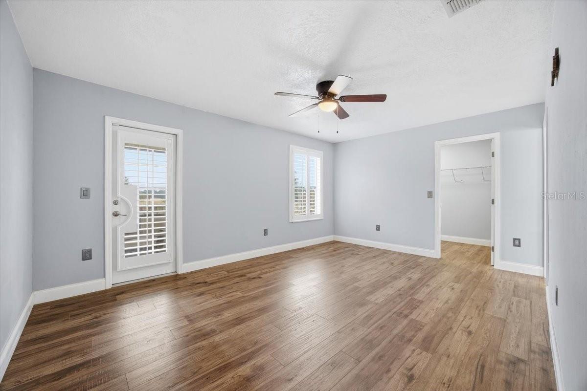 Image 17 of 28 For 146 Burrell Circle