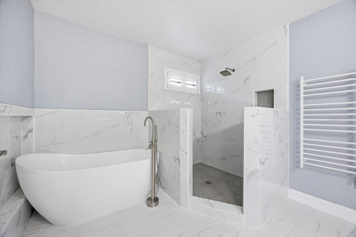 Image 19 of 28 For 146 Burrell Circle