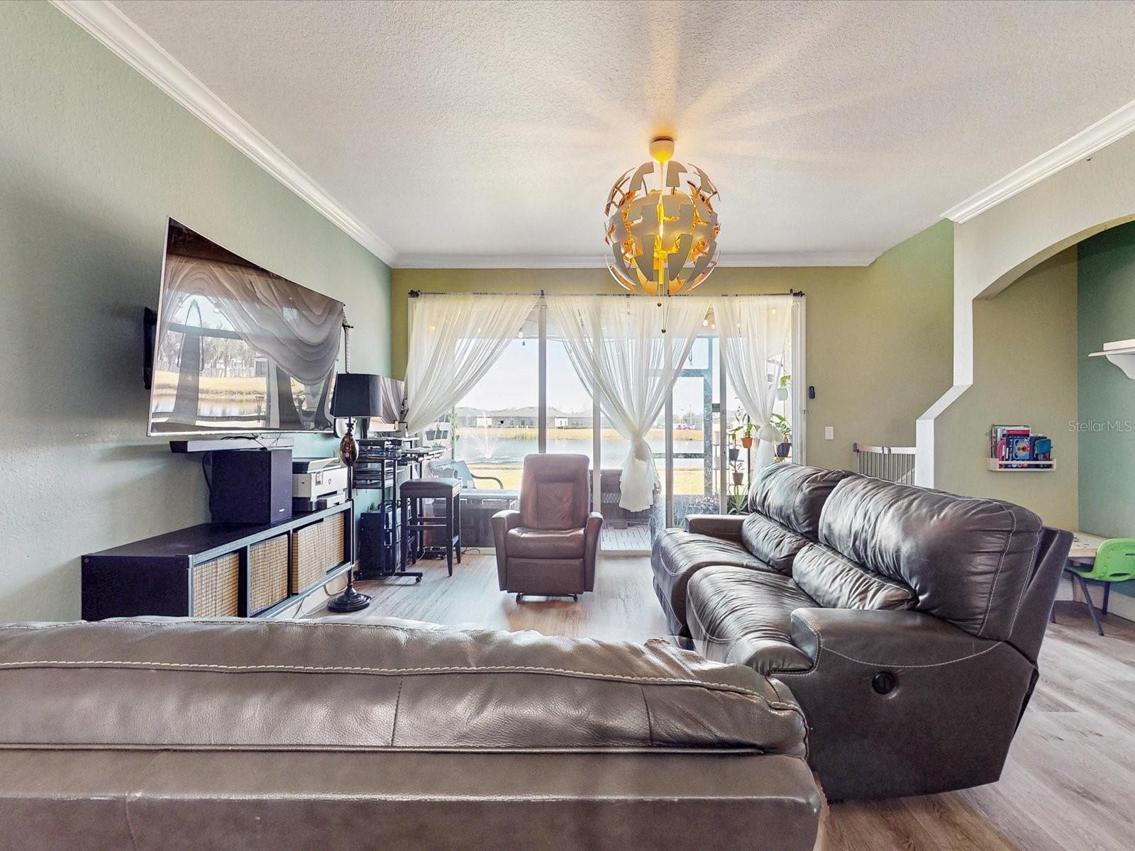 Image 10 of 35 For 2947 Langdon Lane S