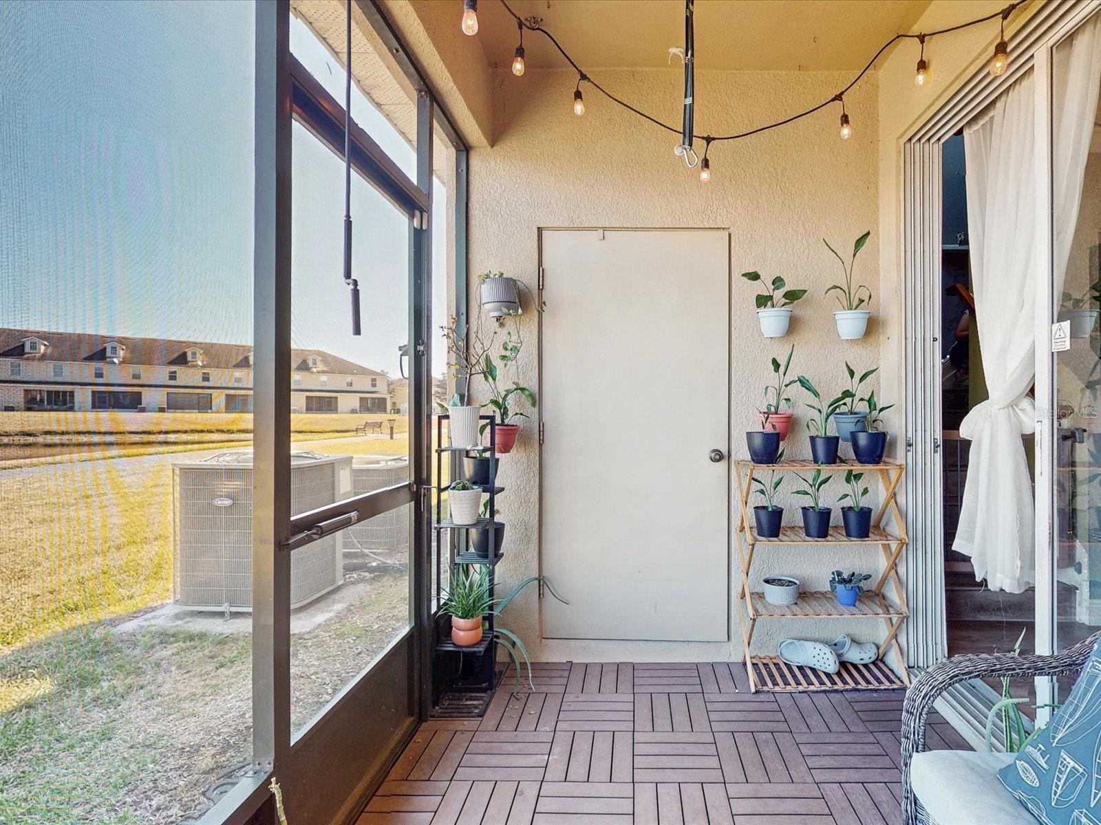 Image 18 of 35 For 2947 Langdon Lane S