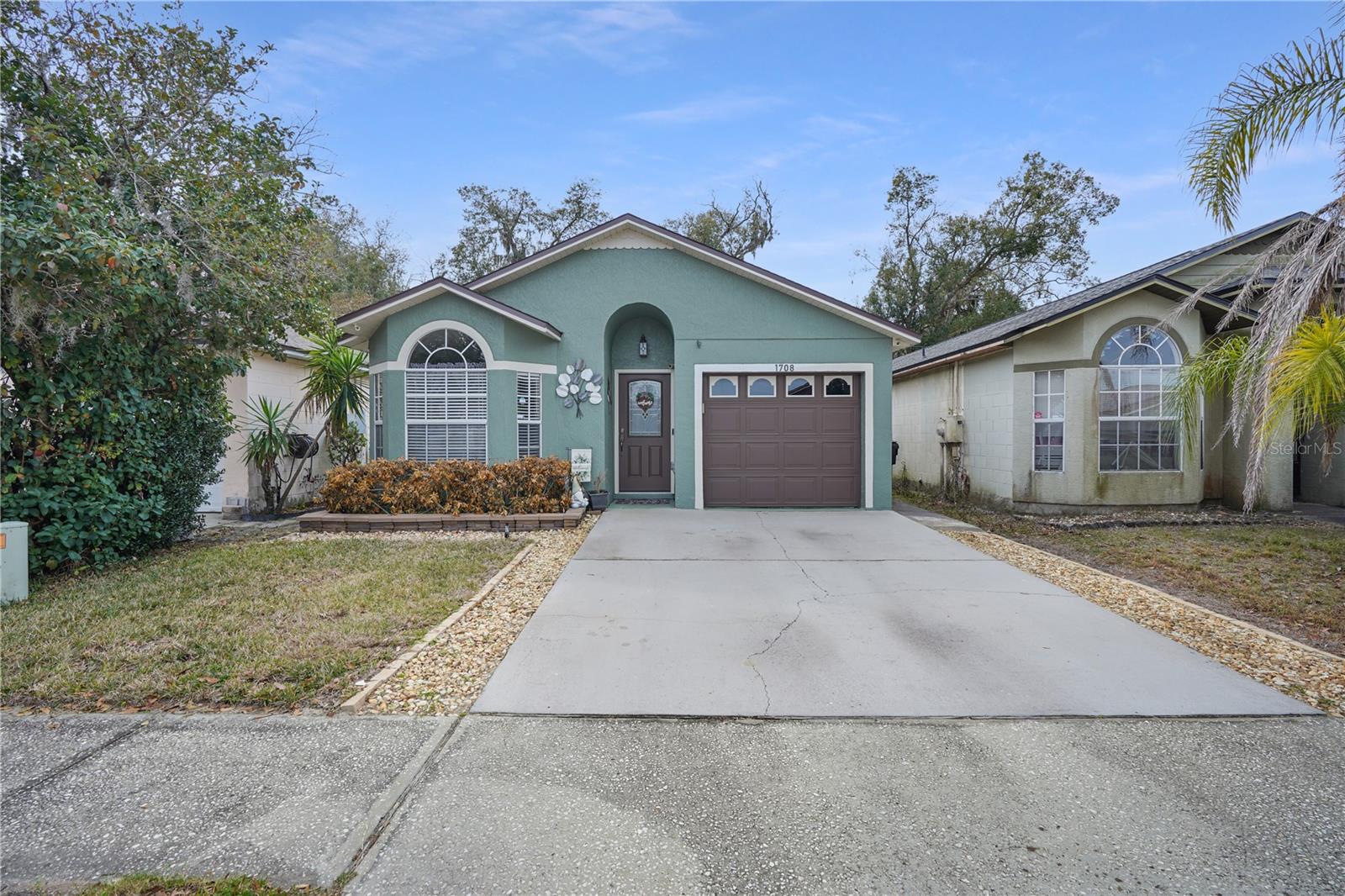 Details for 1708 Chatham Circle, APOPKA, FL 32703