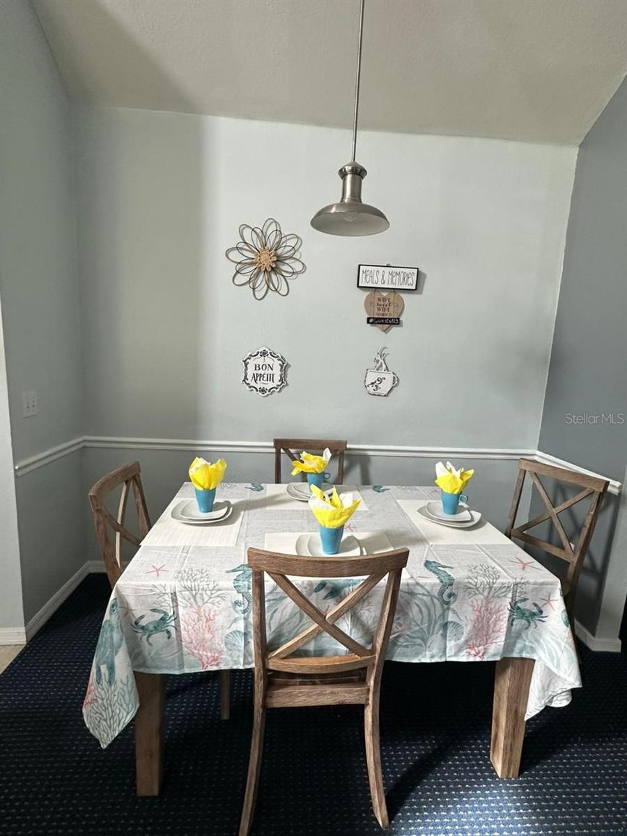 Image 7 of 27 For 5006 Mangrove Alley 201