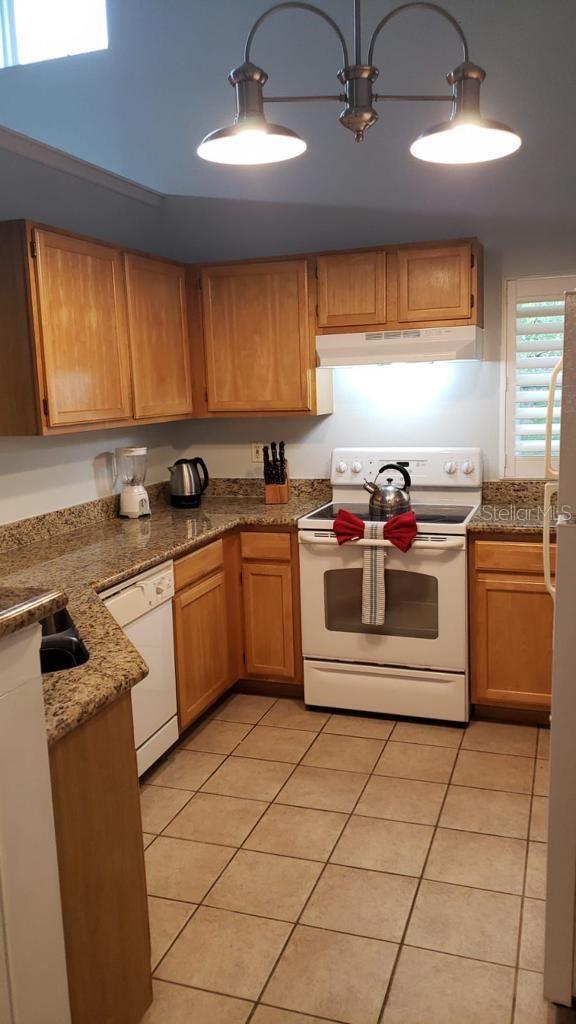 Image 9 of 27 For 5006 Mangrove Alley 201