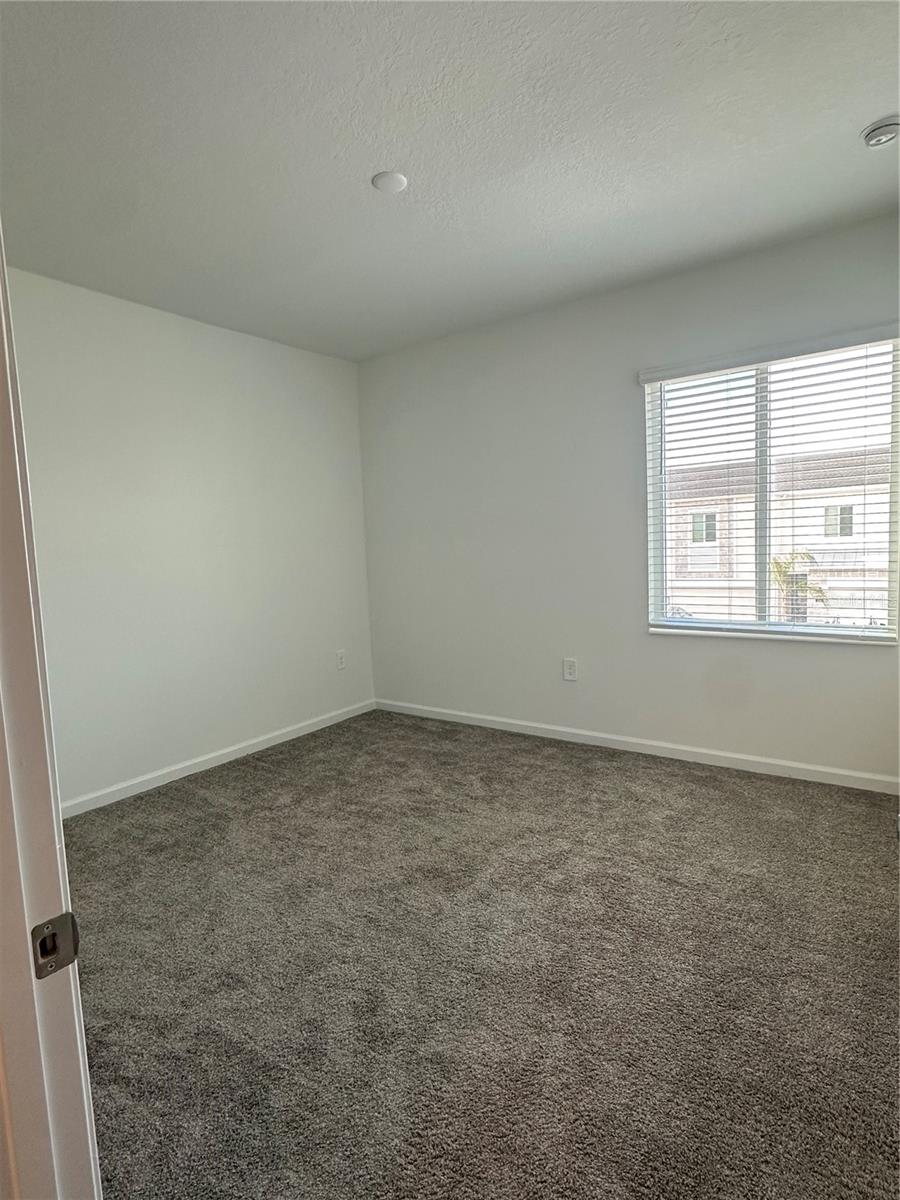 Image 5 of 13 For 251 Nine Iron Drive