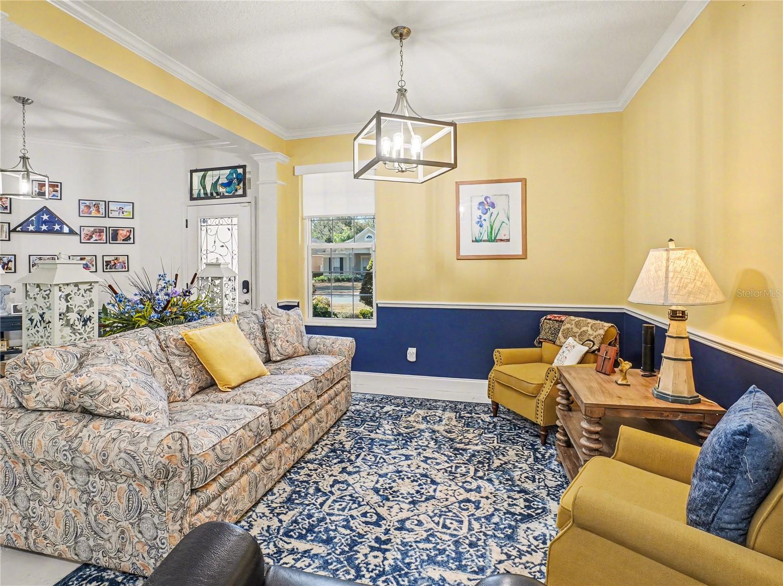 Image 19 of 39 For 2260 Pickford Circle