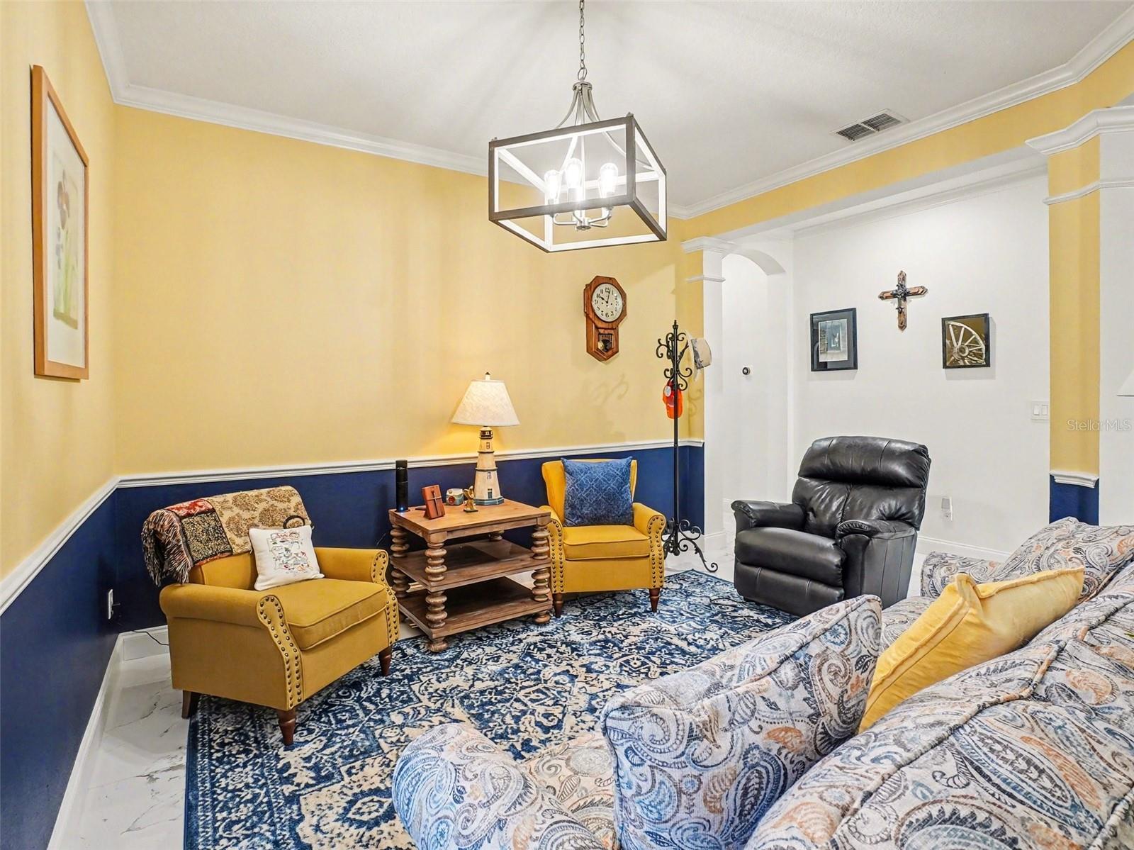 Image 20 of 39 For 2260 Pickford Circle