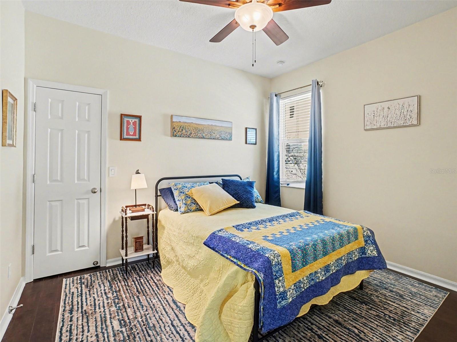 Image 25 of 39 For 2260 Pickford Circle