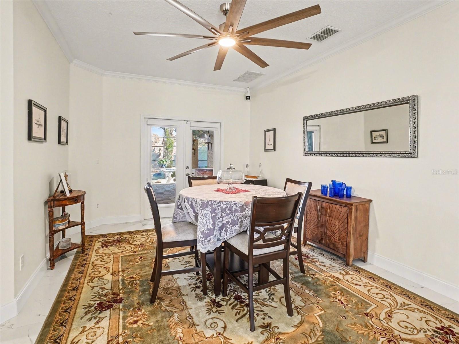 Image 32 of 39 For 2260 Pickford Circle