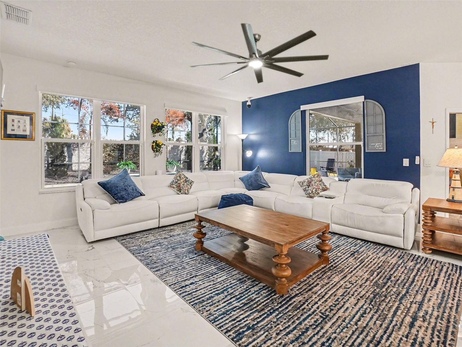 Image 8 of 39 For 2260 Pickford Circle