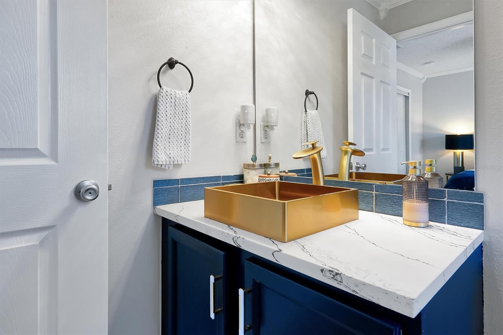 Image 23 of 61 For 2781 Sun Key Place