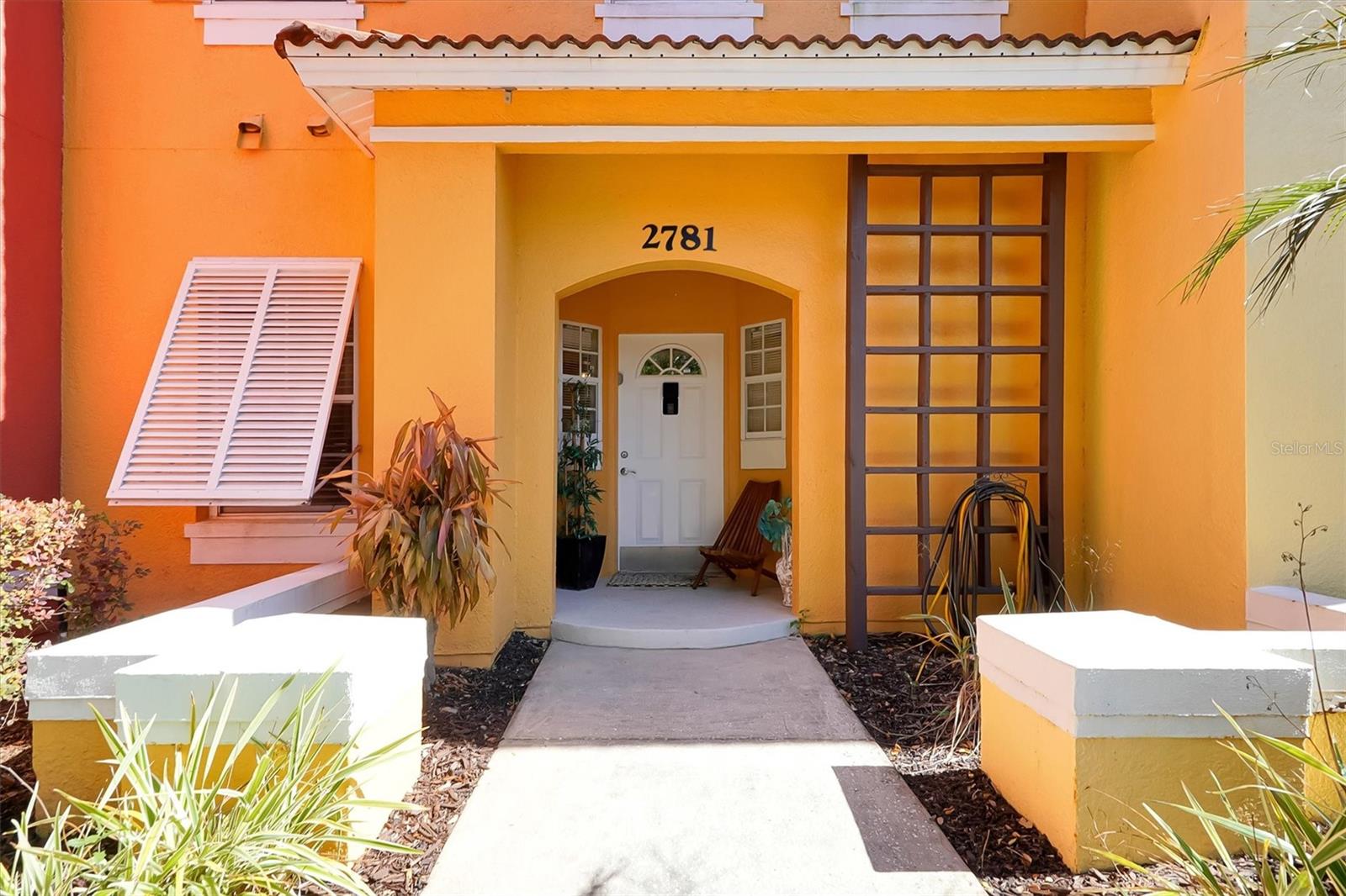 Image 4 of 61 For 2781 Sun Key Place