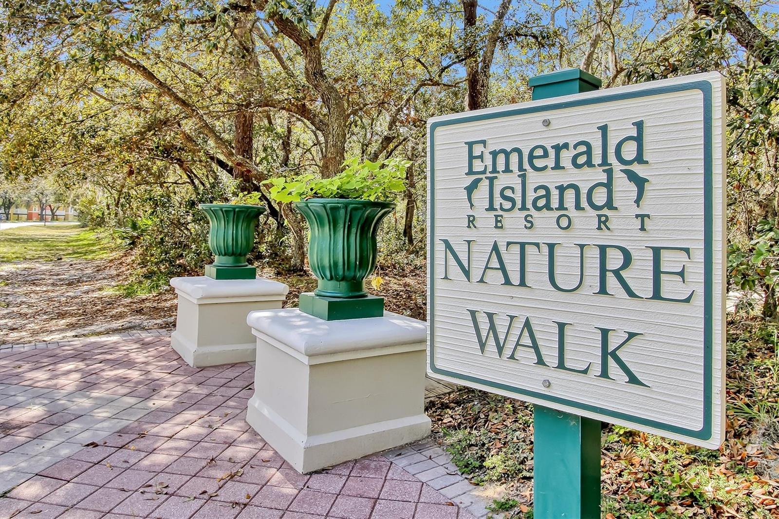 Image 41 of 61 For 2781 Sun Key Place