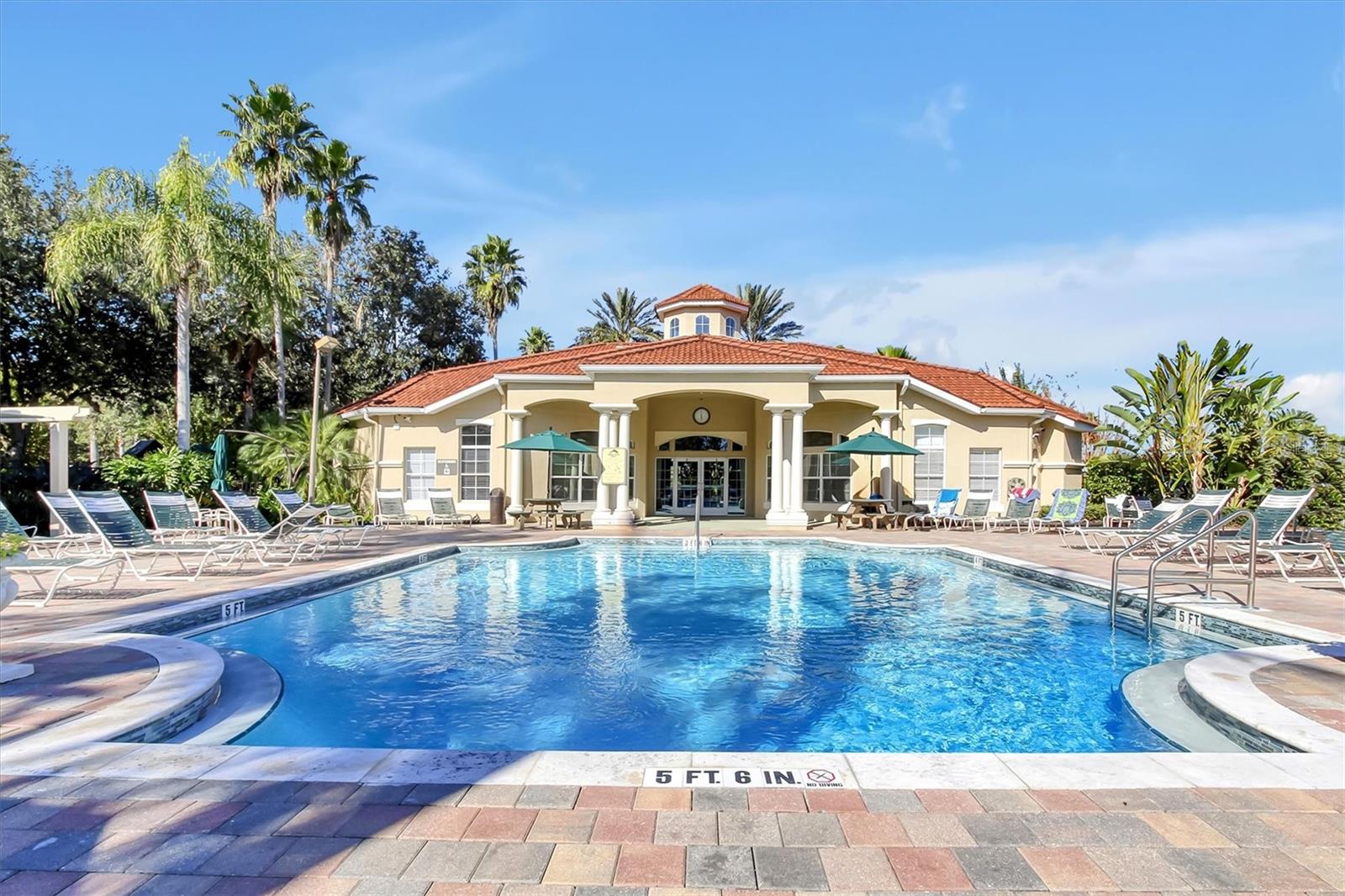 Image 43 of 61 For 2781 Sun Key Place