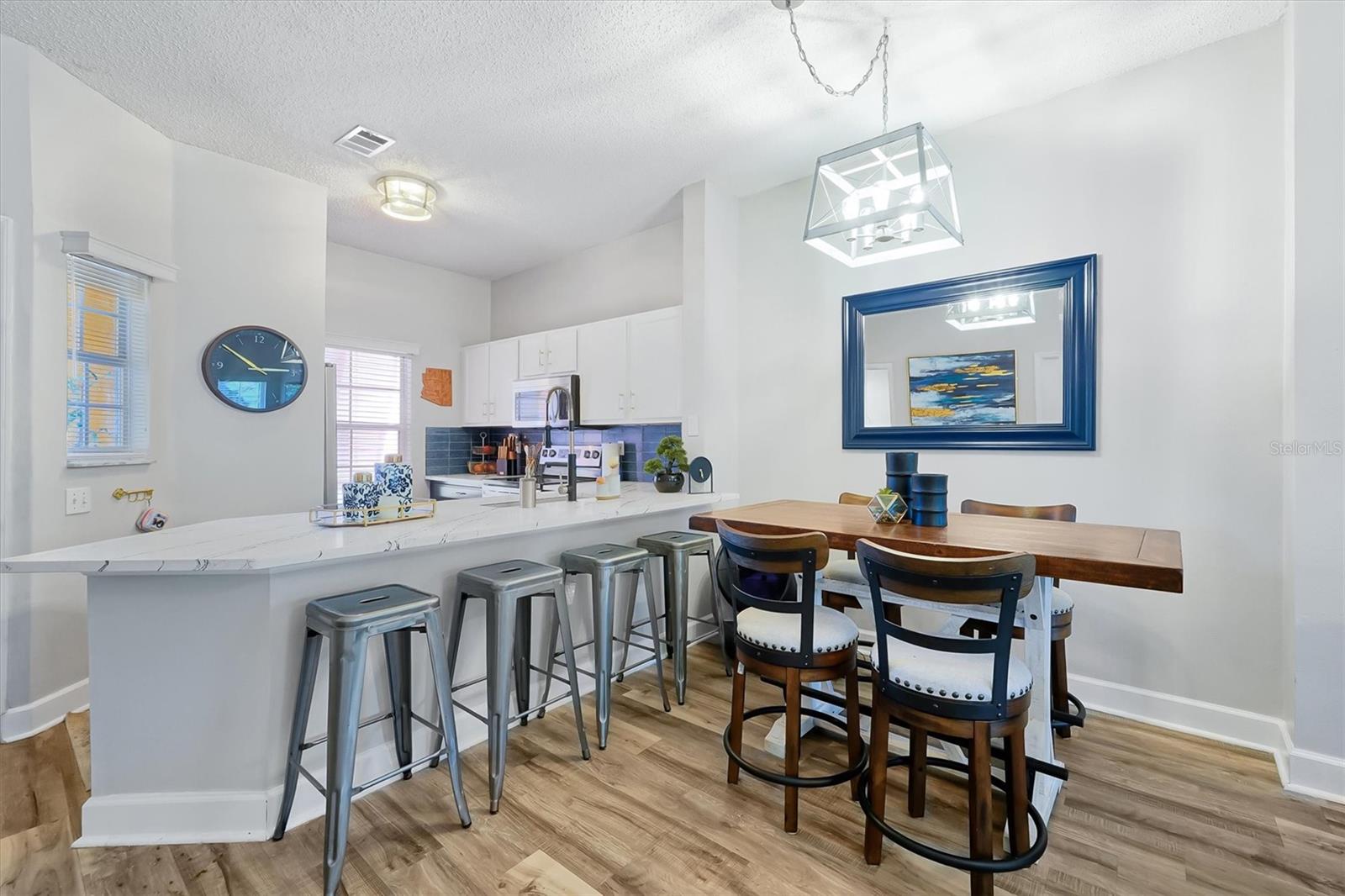 Image 5 of 61 For 2781 Sun Key Place