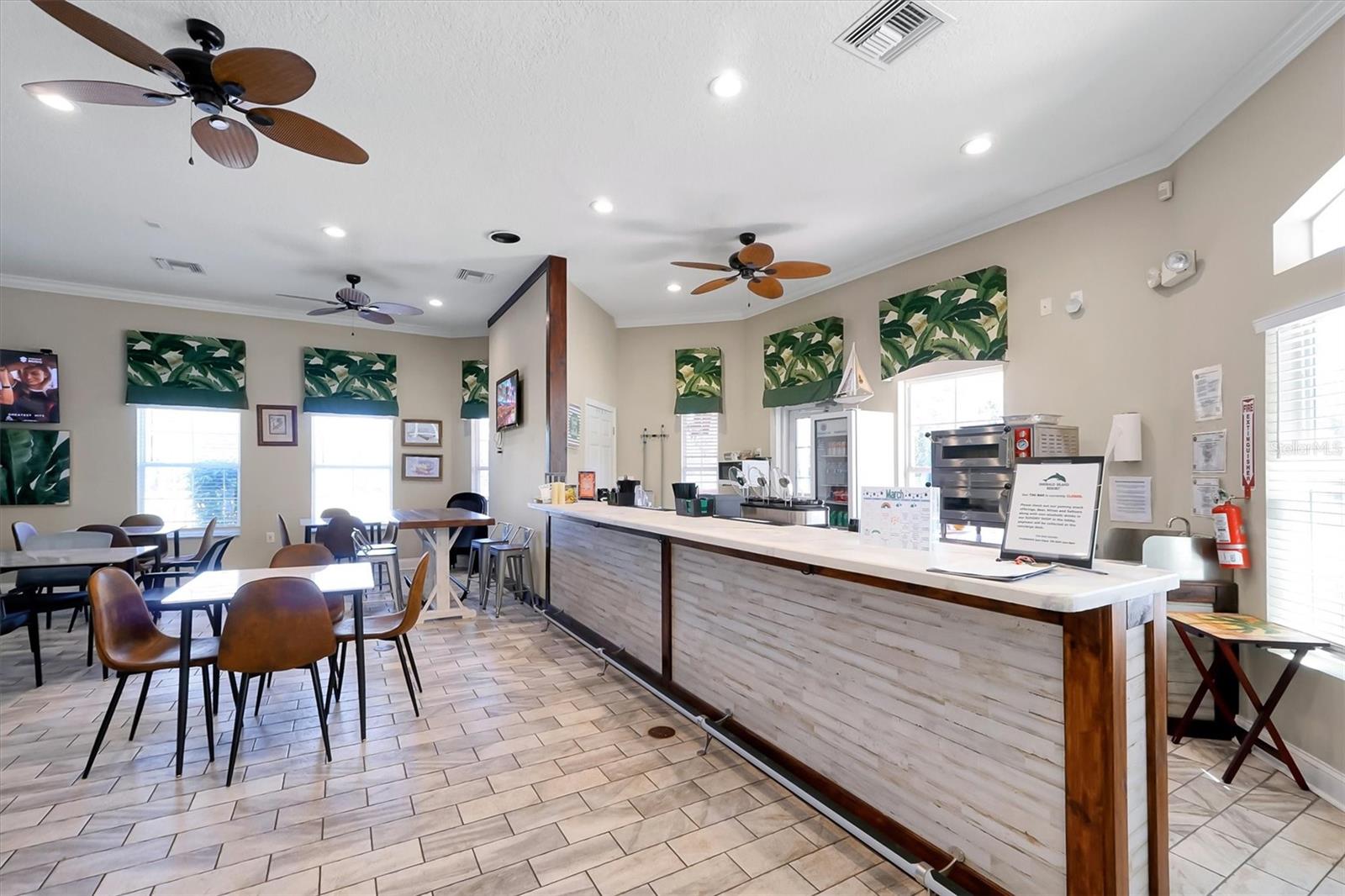 Image 50 of 61 For 2781 Sun Key Place