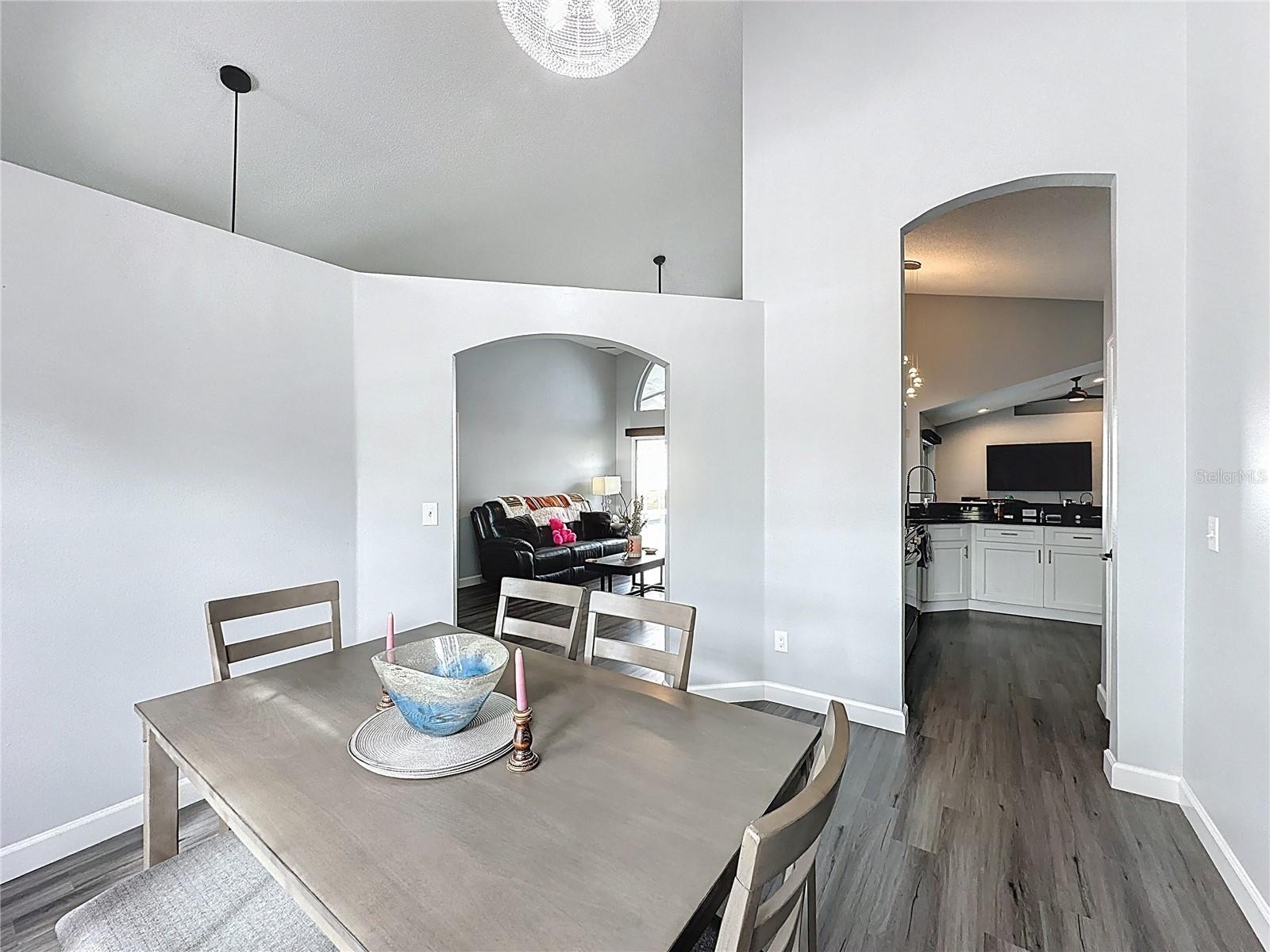 Image 11 of 91 For 1932 Southern Dunes Boulevard