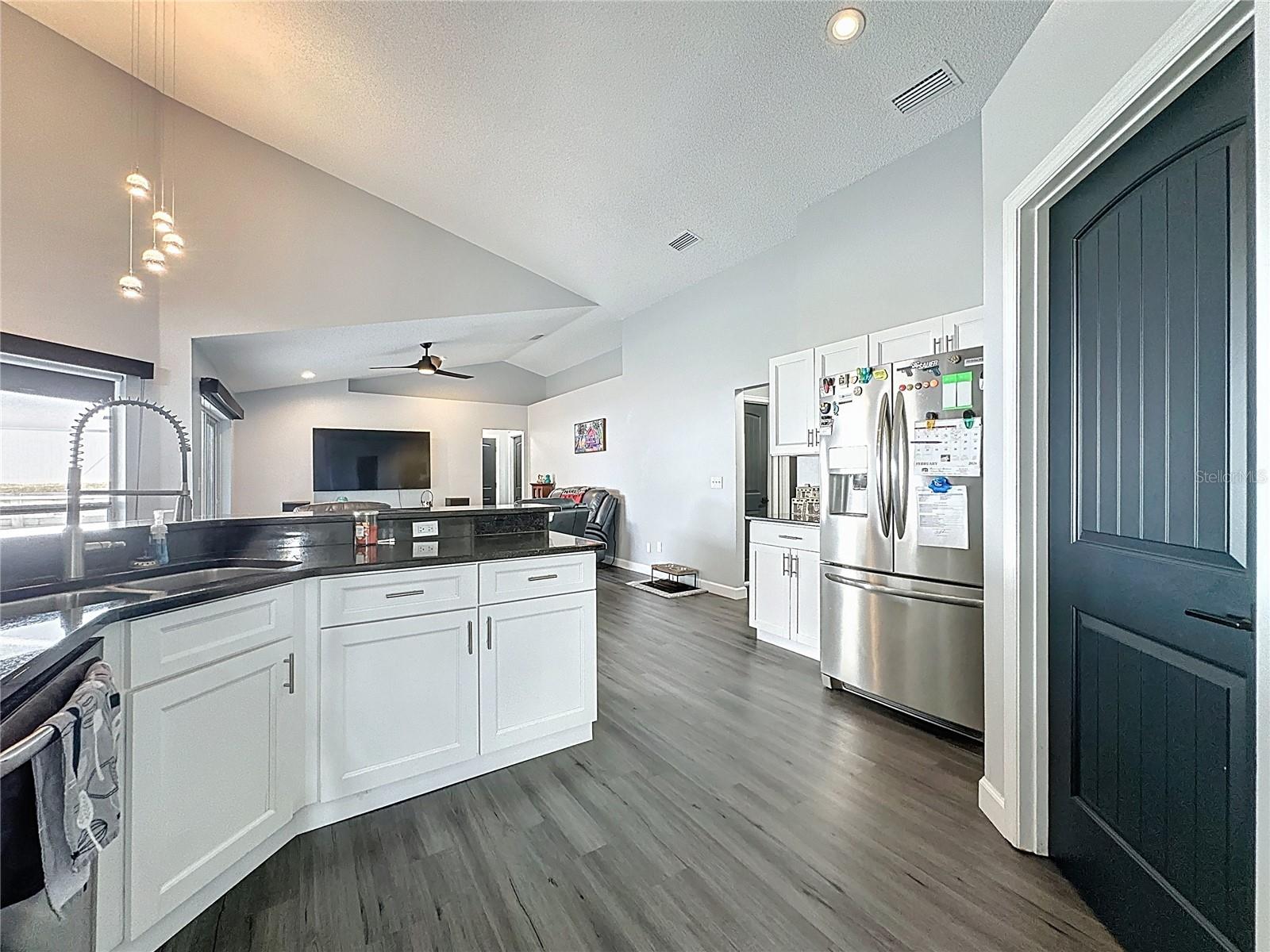 Image 22 of 91 For 1932 Southern Dunes Boulevard