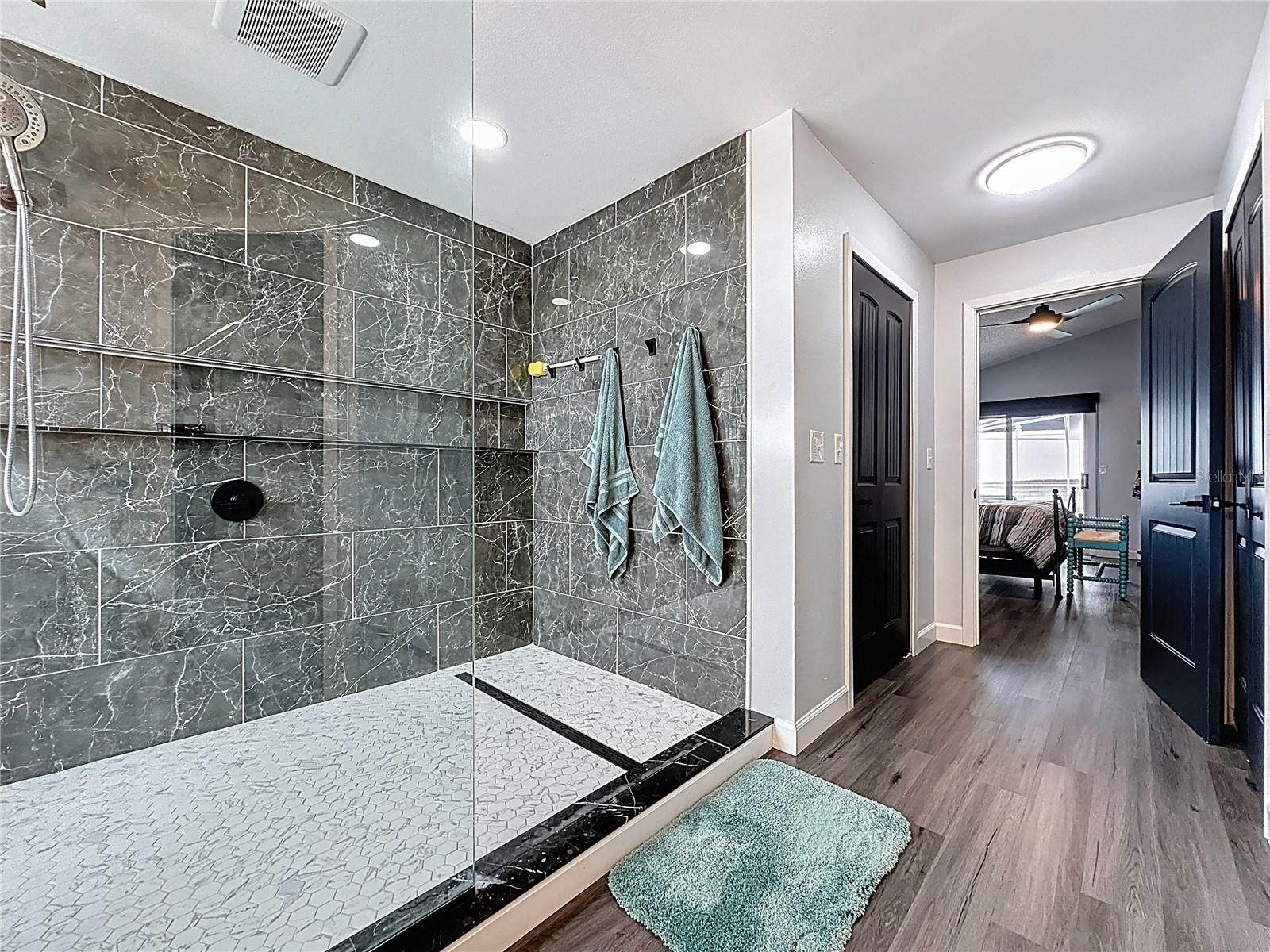 Image 39 of 91 For 1932 Southern Dunes Boulevard