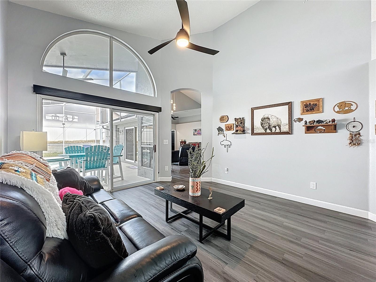 Image 5 of 91 For 1932 Southern Dunes Boulevard