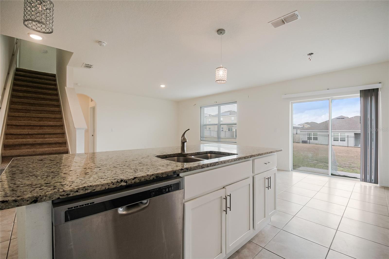 Image 11 of 49 For 2340 Canyon Oak Drive