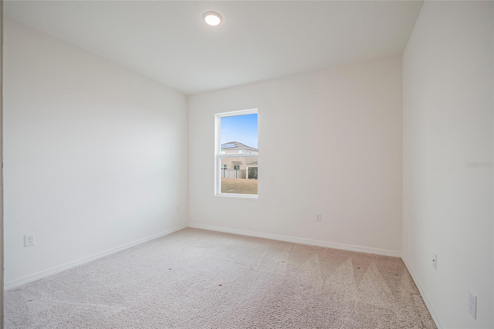 Image 20 of 49 For 2340 Canyon Oak Drive