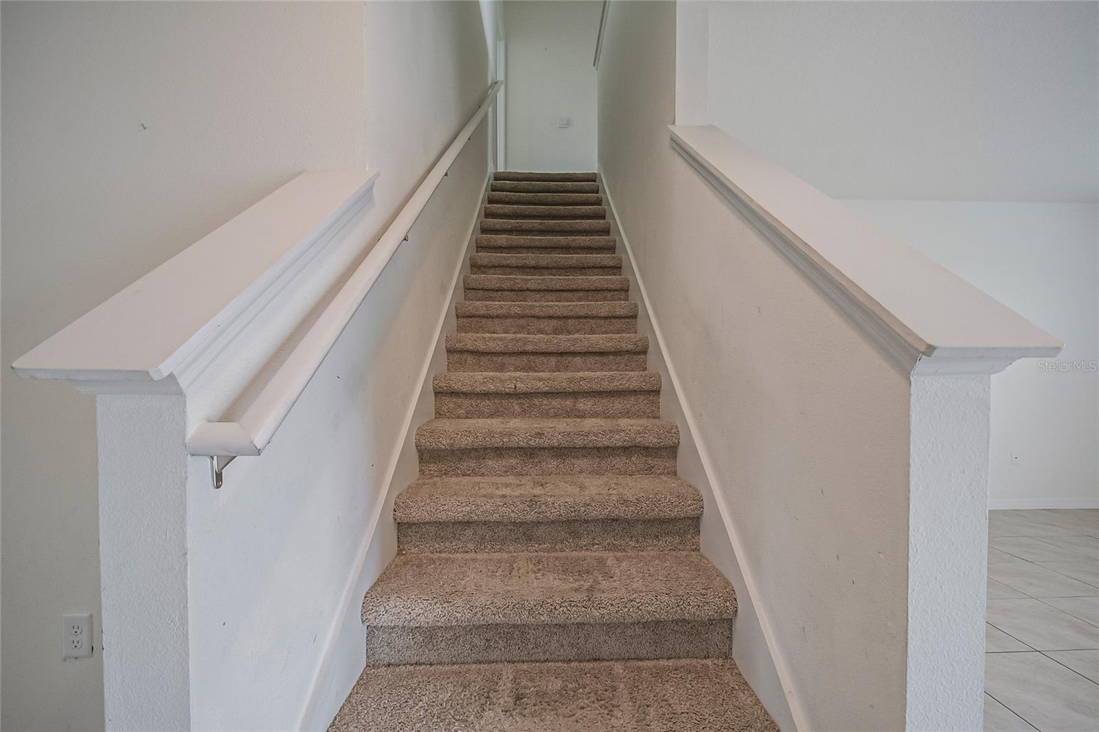 Image 22 of 49 For 2340 Canyon Oak Drive