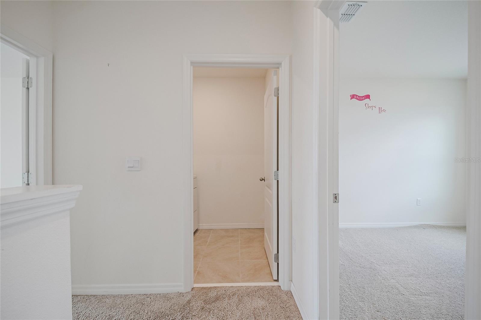 Image 32 of 49 For 2340 Canyon Oak Drive