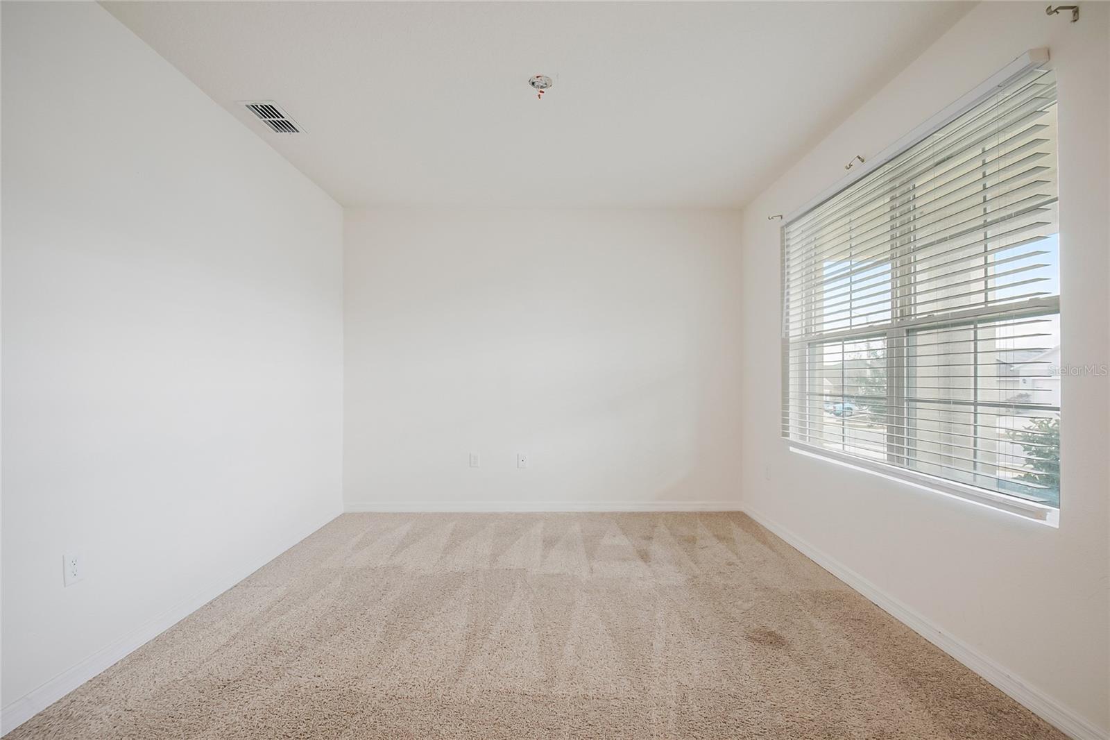 Image 5 of 49 For 2340 Canyon Oak Drive