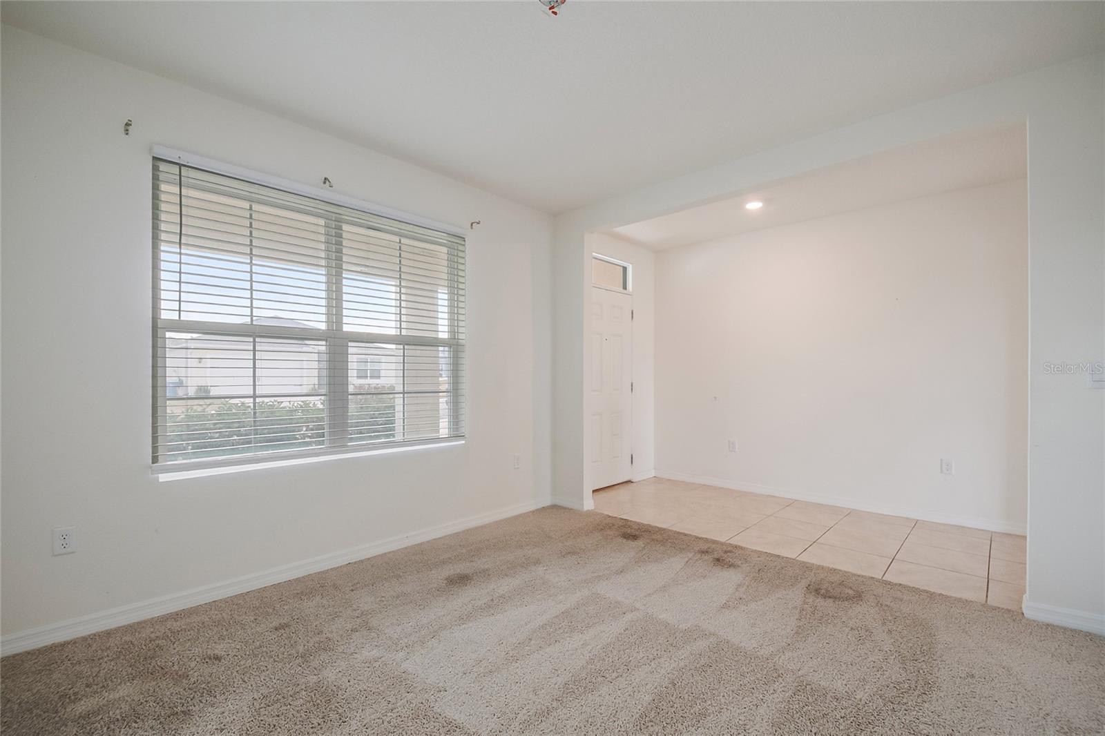 Image 6 of 49 For 2340 Canyon Oak Drive