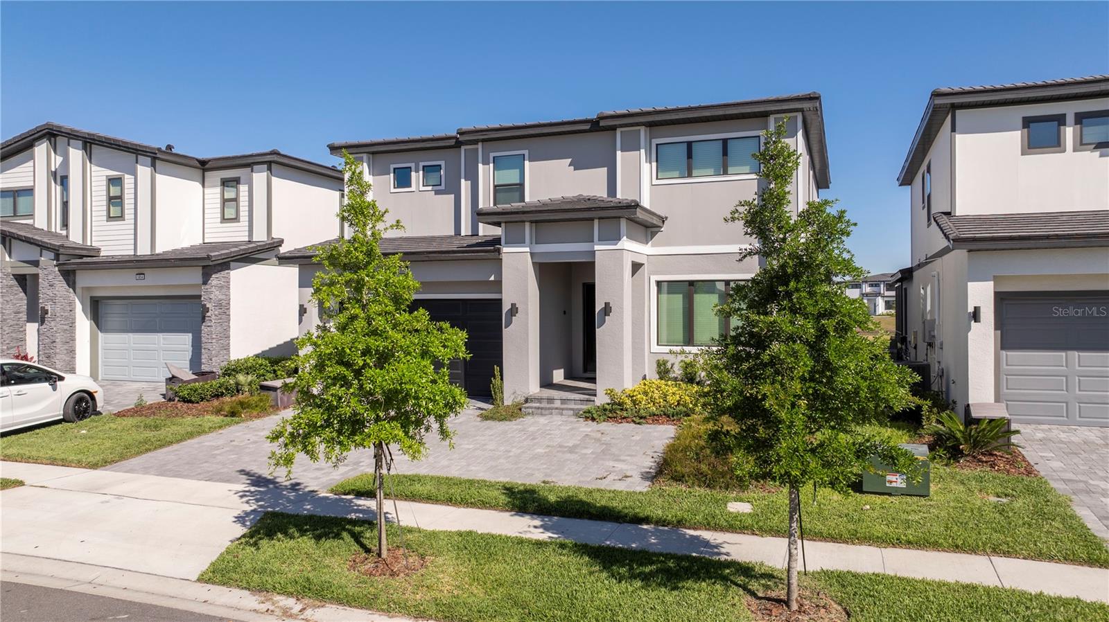 Listing photo id 1 for 5860 High Seas Drive