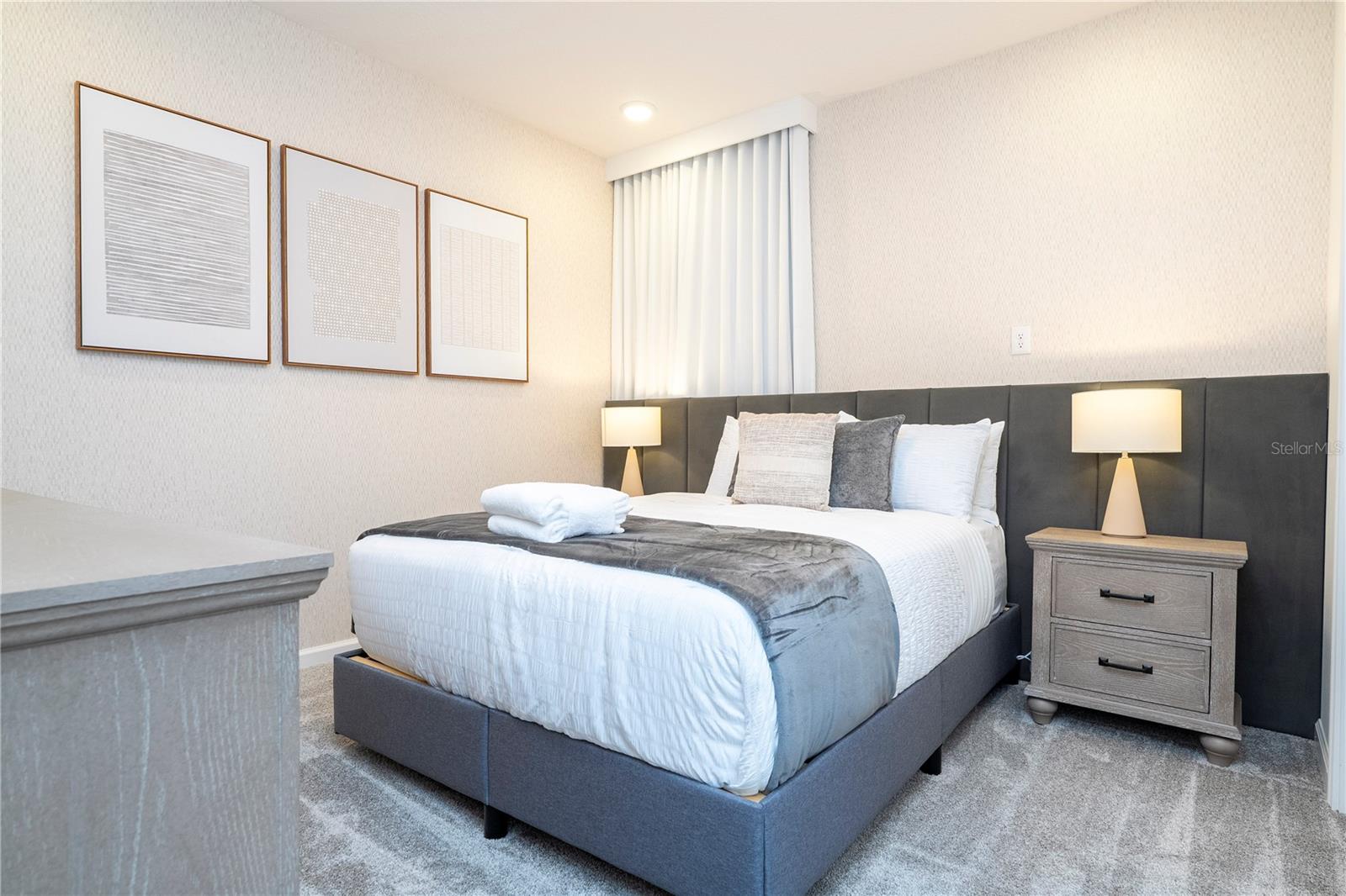 Listing photo id 47 for 5860 High Seas Drive