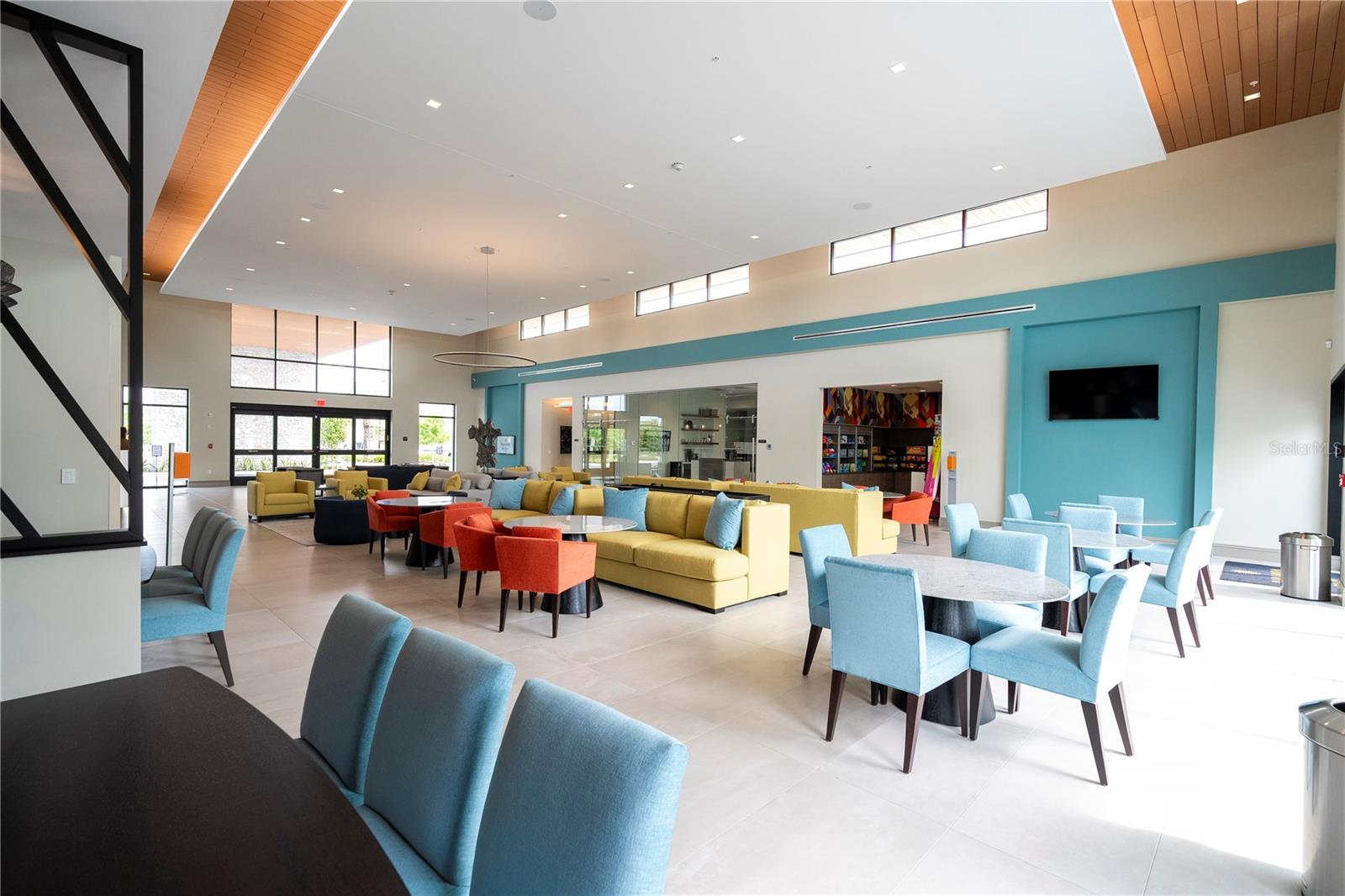 Listing photo id 71 for 5860 High Seas Drive