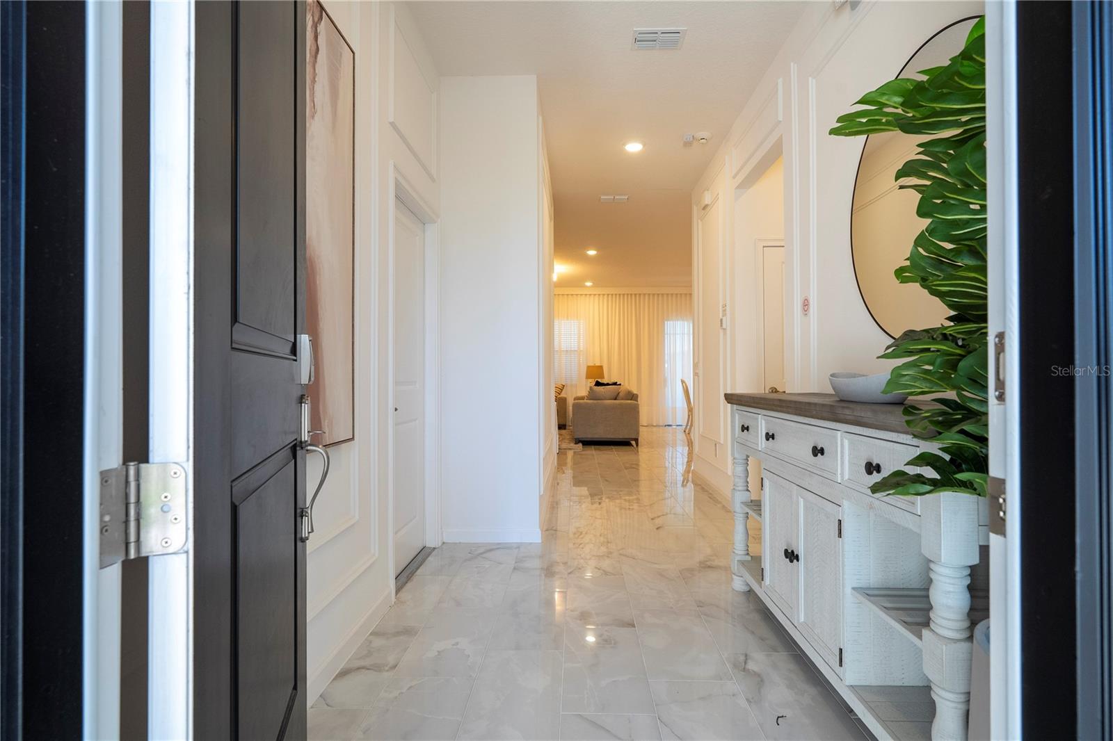 Listing photo id 7 for 5860 High Seas Drive