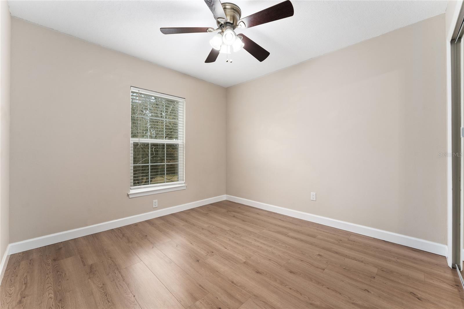 Image 14 of 28 For 4467 Brook Hollow Circle