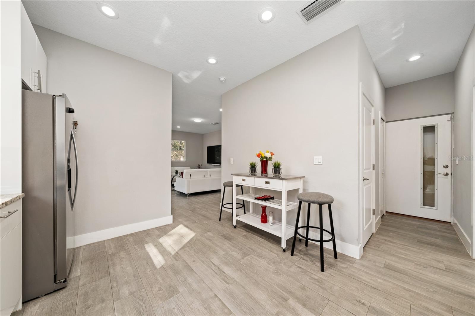 Image 25 of 26 For 328 Cypress Street